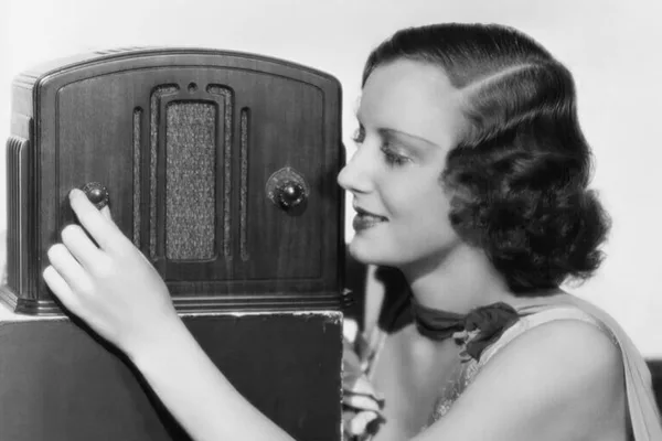 BBC switches off Radio 4 Long Wave service after nearly a century