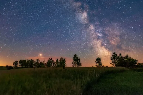 Stargazers to witness Venus, Mars, and Milky Way this week