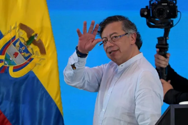 Colombia's president-elect suspends transition amid fraud claims and coup allegations