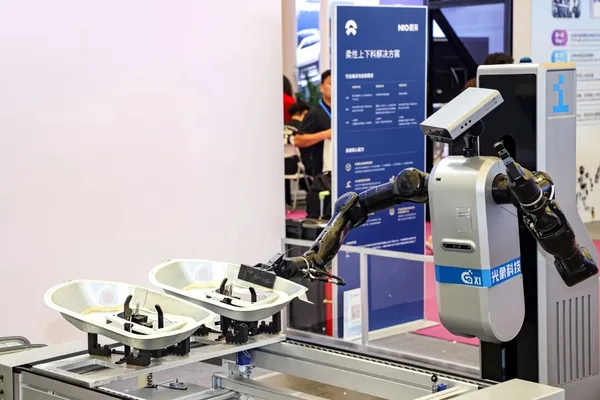 Embodied AI startup Guangxiang Technology secures funding for physical interaction models