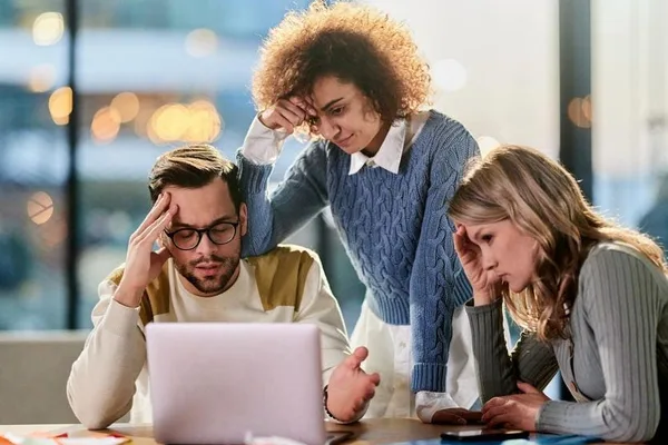研究发现人们错误地认为自己能识别 AI 内容