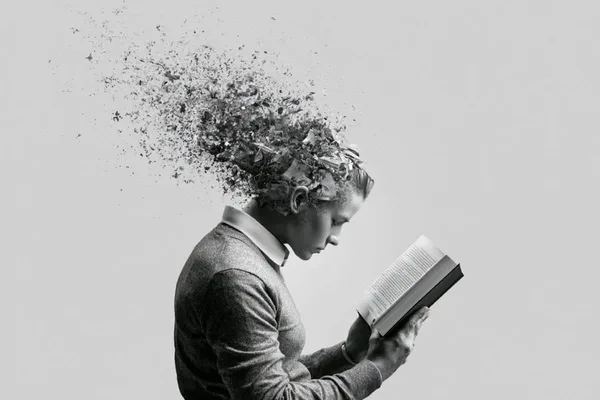 Generative AI era shifts human text consumption patterns