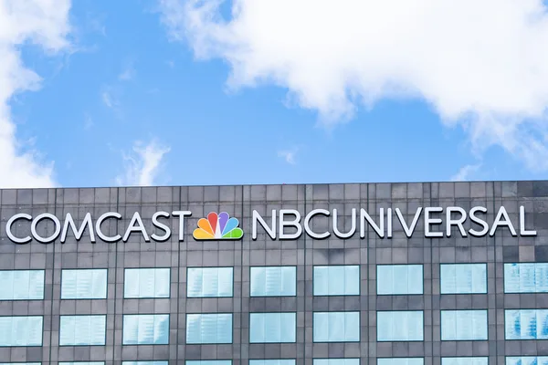 Comcast exits media by spinning off NBCUniversal into new public company