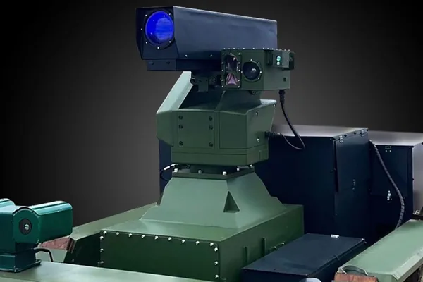 Ukraine's AI laser system nears battlefield readiness