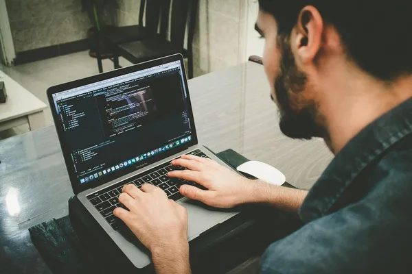 AI adoption does not reduce engineering jobs, SignalFire data shows