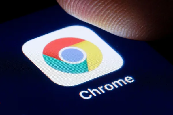 Google Chrome gets massive security update fixing 382 issues