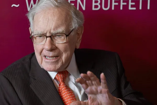 Warren Buffett stops donations to Bill Gates Foundation amid Epstein revelations