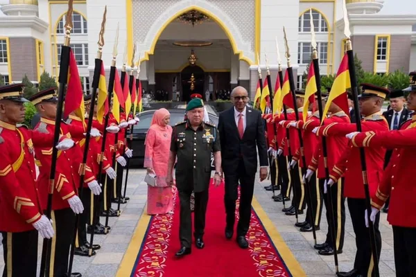 Singapore and Malaysia deepen ties in 'mature' era