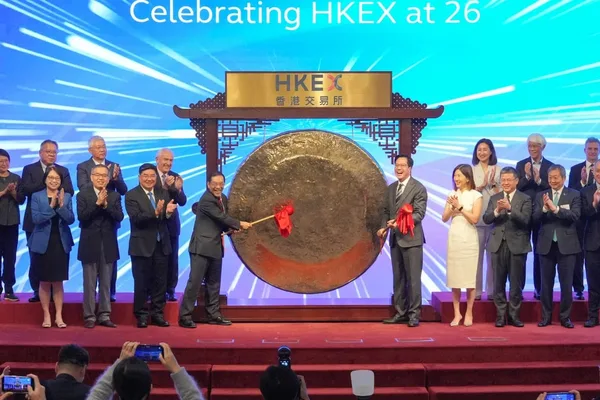 香港通过上市改革和新产品巩固其金融中心地位