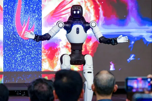 香港科技局长：AI将引发前所未有的工业革命