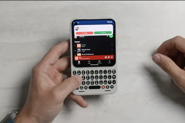 Clicks unveils retro smartphone with tactile keyboard for $499