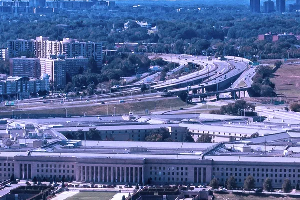 US Military Partners with 7 Tech Firms to Integrate AI into Classified Systems
