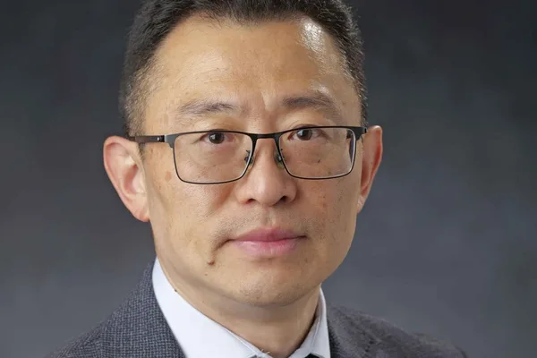 Award-winning chemist Zhang Wei leaves US for China's Great Bay University