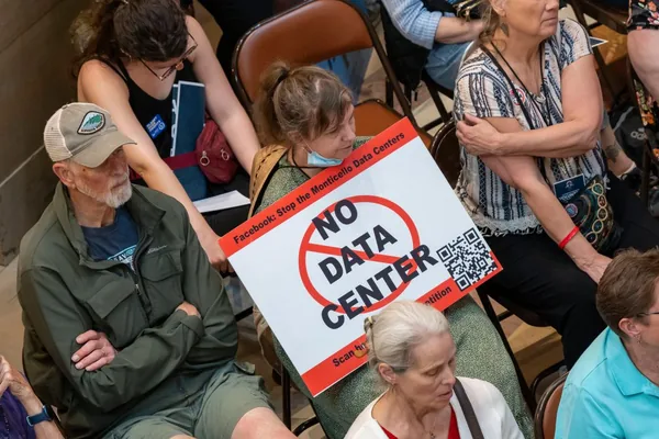US data center growth faces $130B roadblock amid rising public opposition