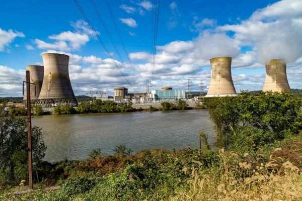 Ex-Constellation Employee Accused of $1.4M Insider Trading in Microsoft Nuclear Deal