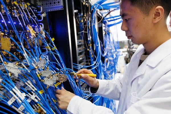 美国科学资金削减可能将全球领先地位拱手让给中国