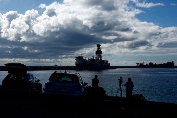 Hantavirus-hit cruise ship passengers to be repatriated from Canary Islands