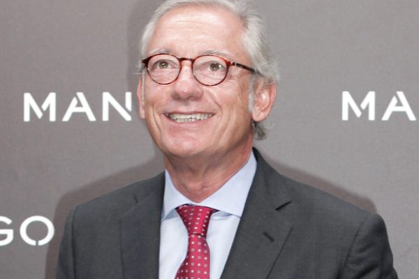 Mango founder's son steps down amid probe into father's death
