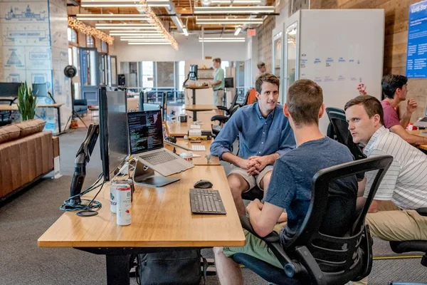 Open Source and Community Tech Guide for SMEs and Developers