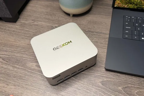 Geekom A9 Max AI AMD Mini PC Review Focuses on RAM