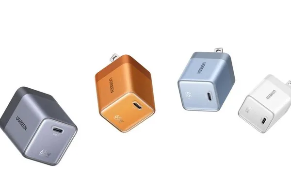 Ugreen launches GaN chargers and magnetic power bank for MacBooks