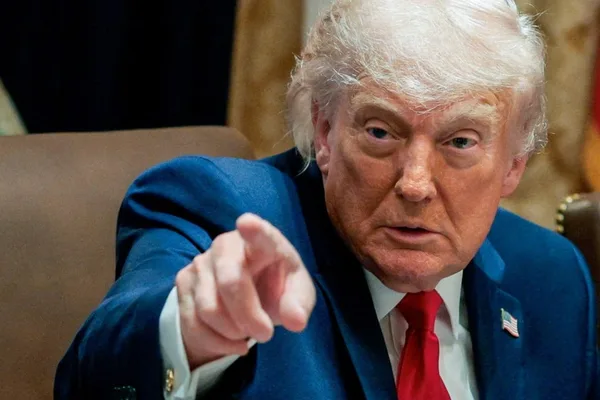 Trump directs new spy chief Pulte to cut intelligence community staff