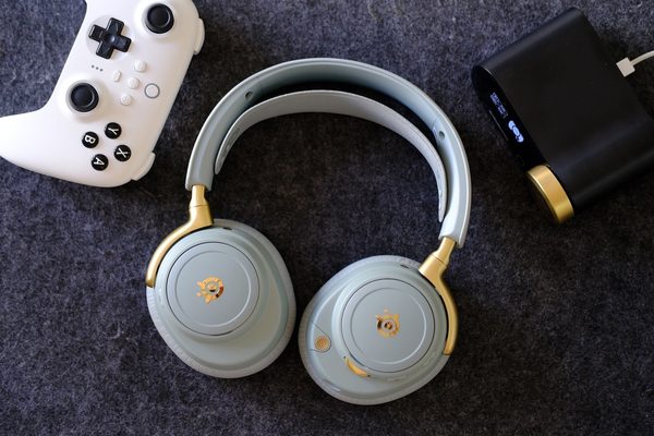 Steelseries 发布 600 美元 Arctis Nova Elite 无线游戏耳机