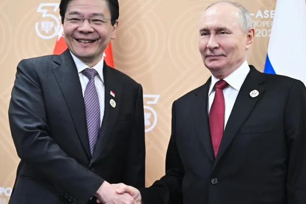 Singapore PM Wong meets Putin amid Asean-Russia summit