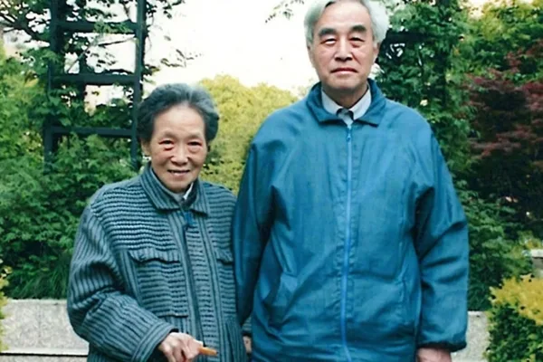 Frugal Shanghai couple leaves $735,000 to sick children