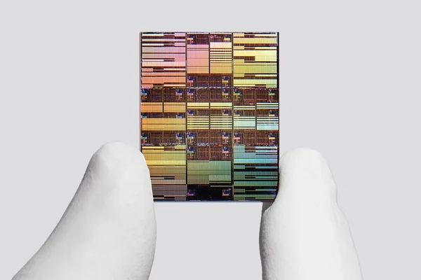 IBM unveils new chip architecture for AI efficiency