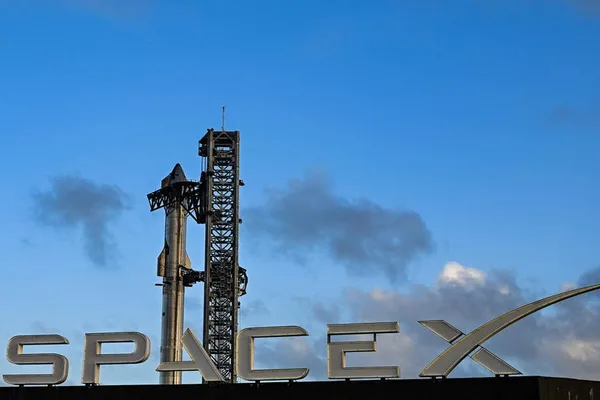 SpaceX星舰旨在革新旅行，将全球旅程缩短至一小时以内