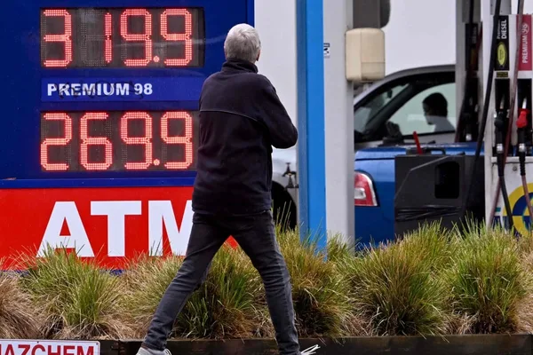 Australia's interest rate hike signals hawkish shift in Asian monetary policy