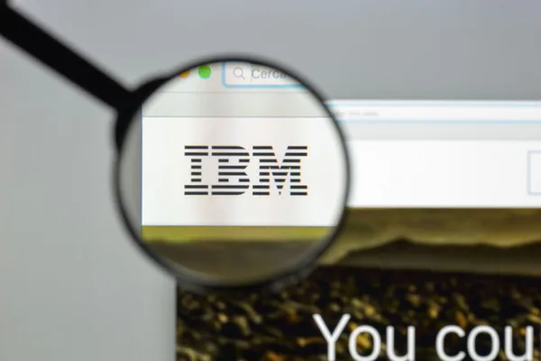 IBM re-enters small-form-factor server market with 2U POWER tower