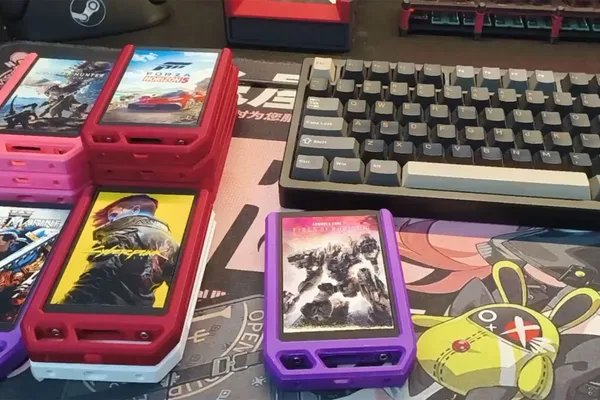 PC gamer creates Steam game cartridges from old SSDs