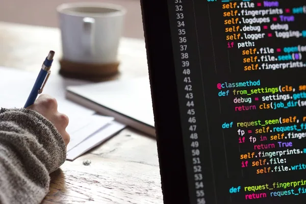 Senior tech roles demand strong writing skills for communication and strategic guidance