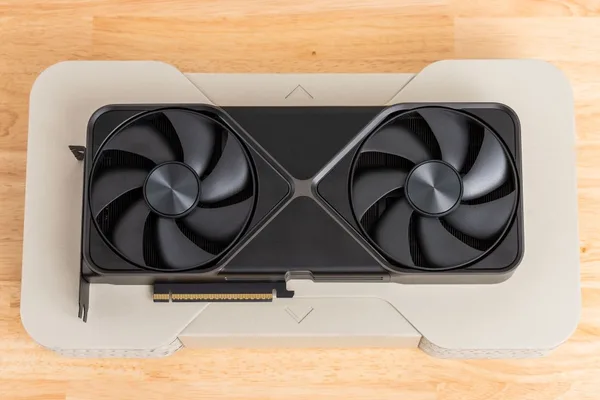 Nvidia RTX 50 Super GPU现身电源计算器，暗示功耗升级