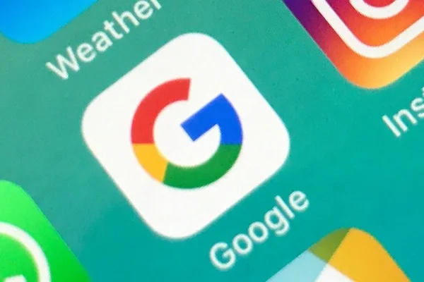 Google 推出广告商 AI 披露功能