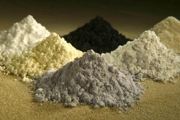 Two Japanese nationals detained in China for alleged rare earths smuggling