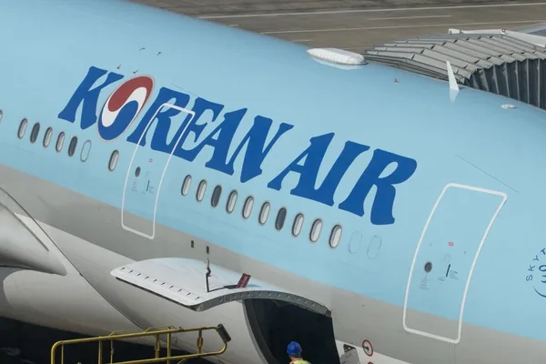 China and South Korea increase flights amid tourism surge