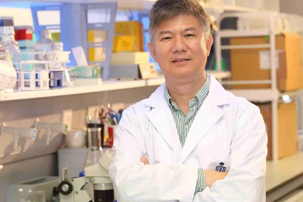 HK professor jailed for taking bribe to admit unqualified student