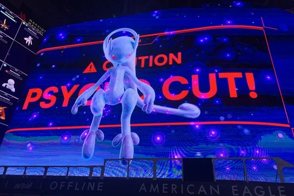 Pokémon Go recreates 2016 trailer's Mewtwo raid for 10th anniversary