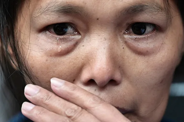 Hong Kong court awards HK$251,000 to family of helper sacked during cancer battle