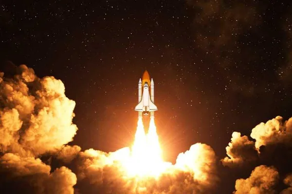 SpaceX stock gets $190 price target from analyst Dan Ives