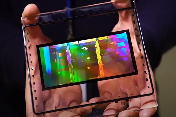 Intel expands California photomask production for advanced EUV chip tech