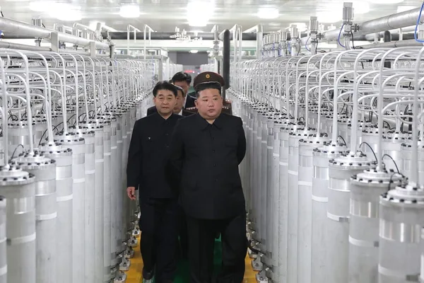金正恩在习近平访问前夕加强核武库