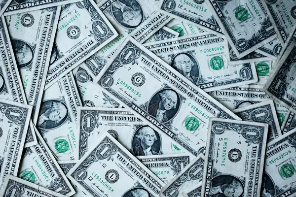 Programmer Triples Income Using Claude AI by Adopting New Habits
