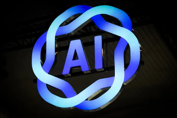 AI供应商在各种方法和收购中重新定义“上下文”