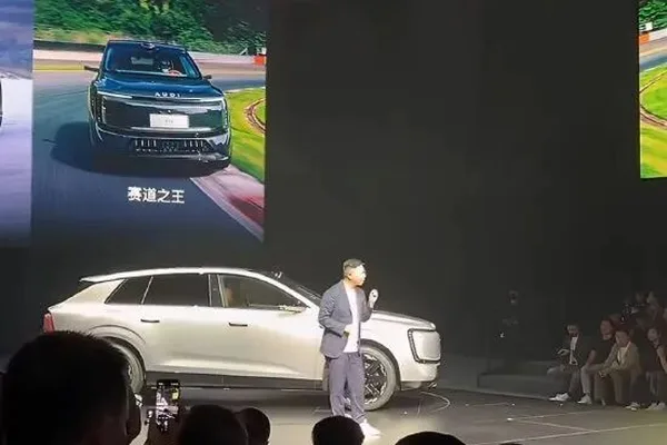 Audi exec slams fake lap times; Porsche cuts jobs amid China sales slump