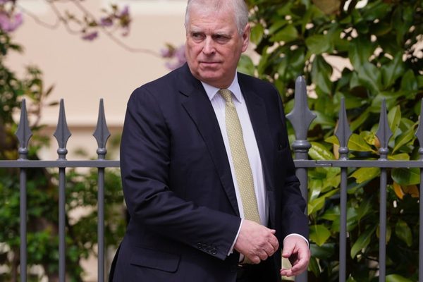 Man arrested with weapon near Prince Andrew's home in UK