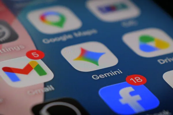 Google 的 Gemini 现在可以在 Drive 中搜索 Gmail 订阅者
